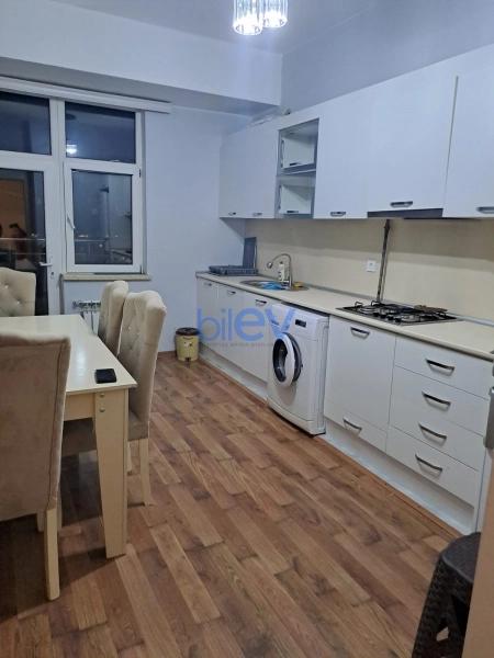 Aylıq Kirayə 2 otaqlı Yeni Tikili bina evi  76m², Bakı