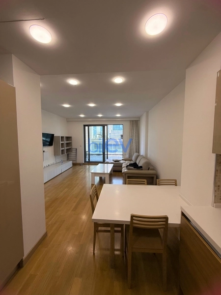 Aylıq Kirayə 2 otaqlı Yeni Tikili bina evi  90m², Bakı