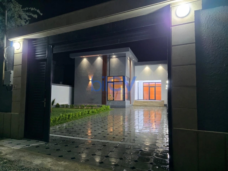 Satış 4 otaqlı Həyət evi  170m², Bakı