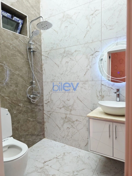 Satış 4 otaqlı Həyət evi  170m², Bakı