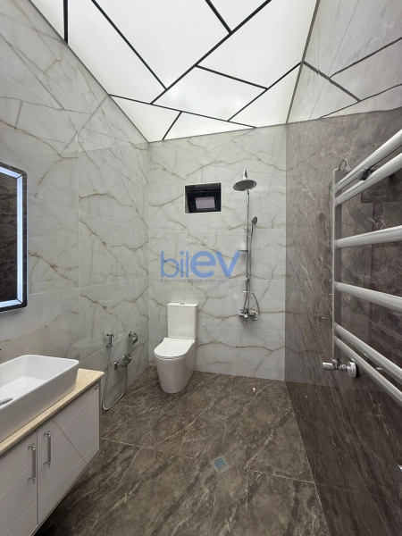 Satış 4 otaqlı Həyət evi  170m², Bakı