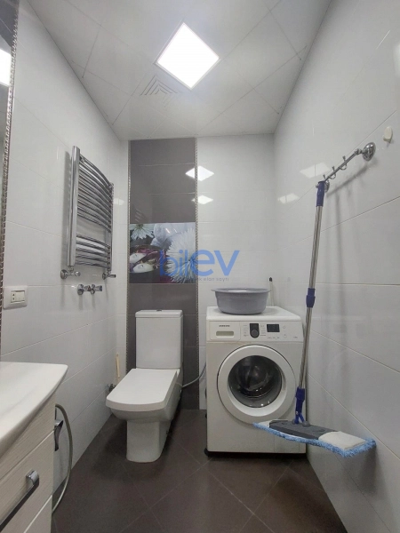 Aylıq Kirayə 3 otaqlı Yeni Tikili bina evi  79m², Bakı