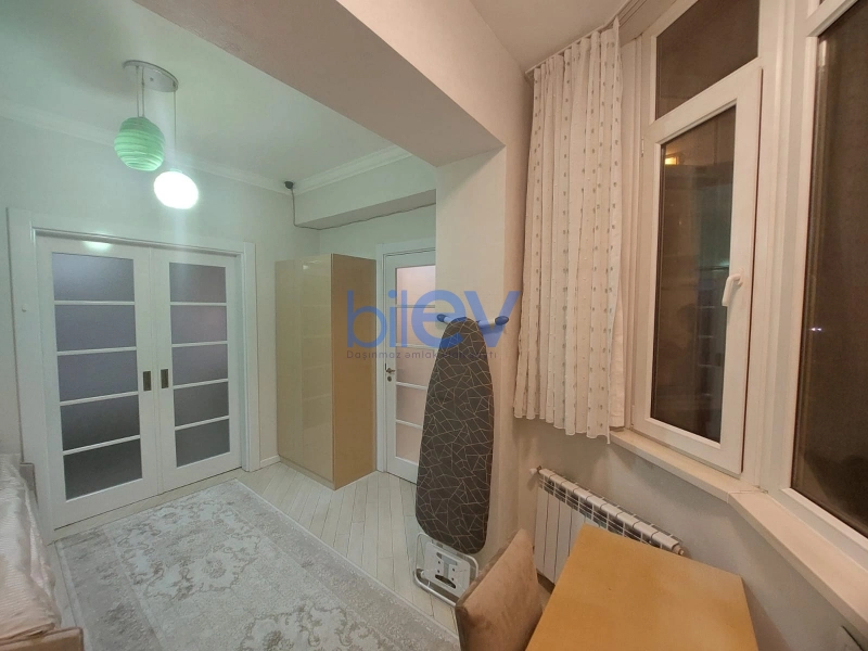 Aylıq Kirayə 3 otaqlı Yeni Tikili bina evi  79m², Bakı
