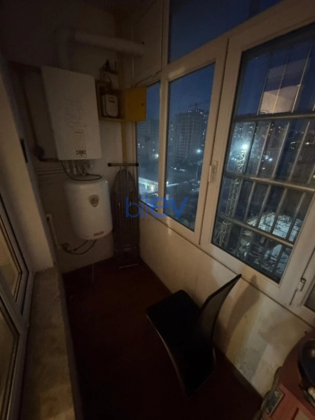 Aylıq Kirayə 3 otaqlı Yeni Tikili bina evi  100.00m², Bakı