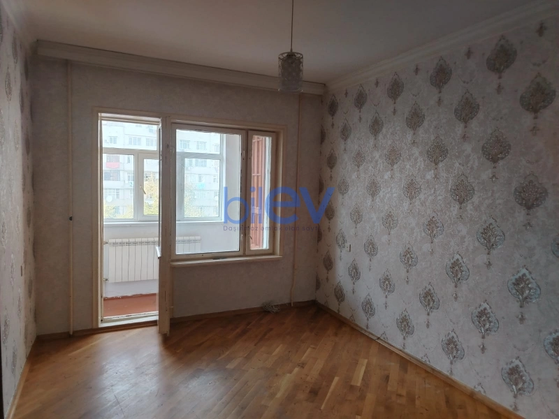 Aylıq Kirayə 3 otaqlı Köhnə Tikili bina evi  90m², Bakı