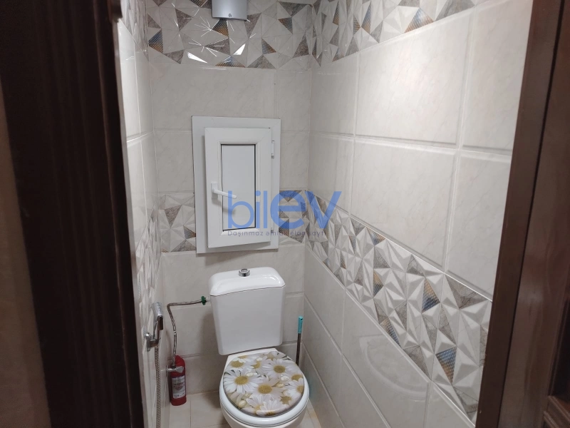 Aylıq Kirayə 3 otaqlı Köhnə Tikili bina evi  90m², Bakı