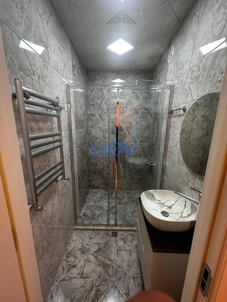 Aylıq Kirayə 3 otaqlı Yeni Tikili bina evi  112m², Bakı
