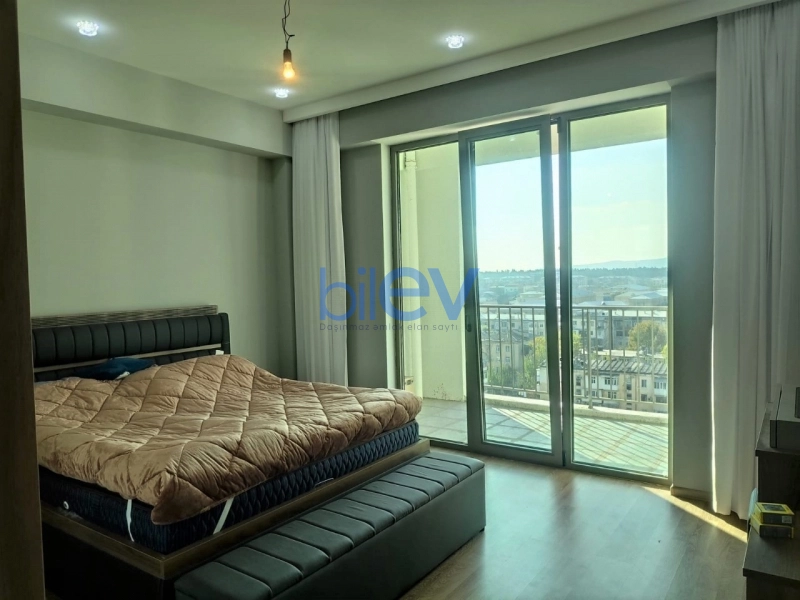 Aylıq Kirayə 4 otaqlı Yeni Tikili bina evi  160m², Bakı