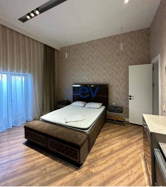 Satış 4 otaqlı Bağ evi  230m², Bakı