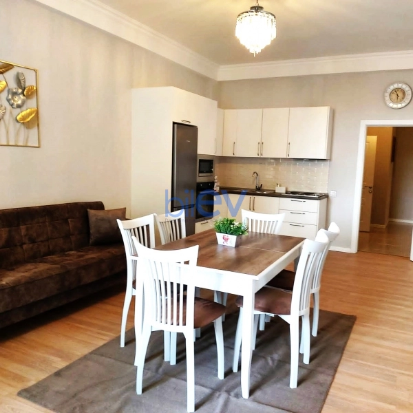 Aylıq Kirayə 2 otaqlı Yeni Tikili bina evi  90m², Bakı