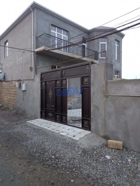 Satış 5 otaqlı Həyət evi  200m², Bakı