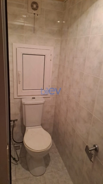 Aylıq Kirayə 3 otaqlı Köhnə Tikili bina evi  80m², Bakı