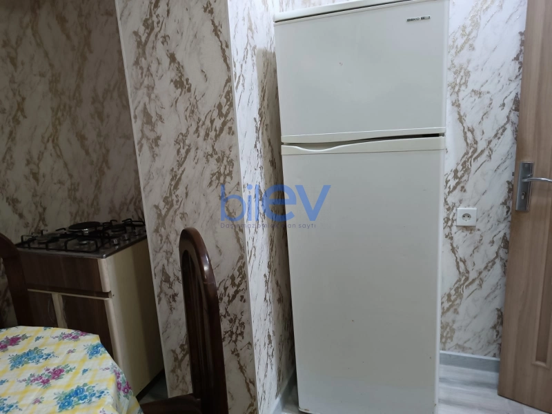 Aylıq Kirayə 2 otaqlı Köhnə Tikili bina evi  80m², Bakı