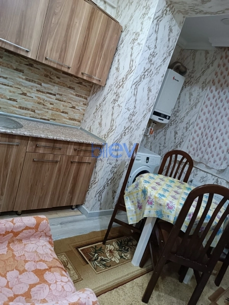 Aylıq Kirayə 2 otaqlı Köhnə Tikili bina evi  80m², Bakı