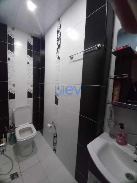 Aylıq Kirayə 3 otaqlı Yeni Tikili bina evi  125m², Bakı