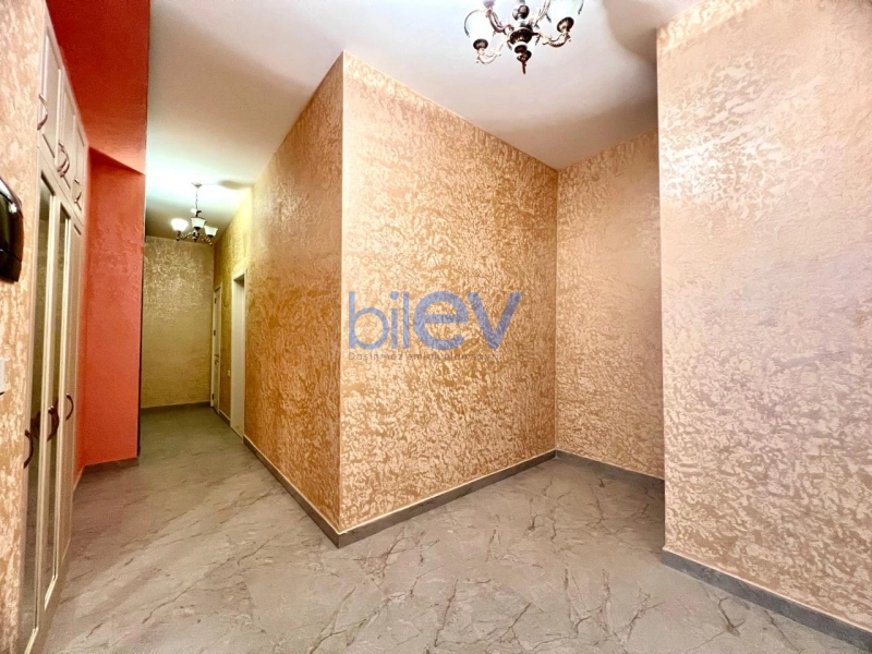 Aylıq Kirayə 2 otaqlı Yeni Tikili bina evi  130m², Bakı