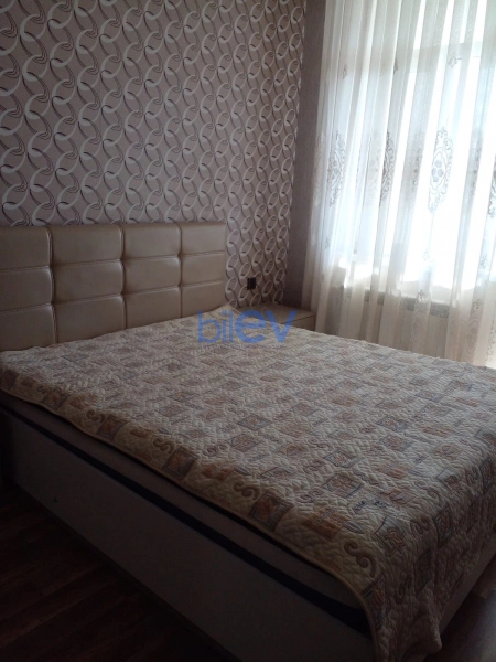 Aylıq Kirayə 2 otaqlı Yeni Tikili bina evi  80.00m², Bakı