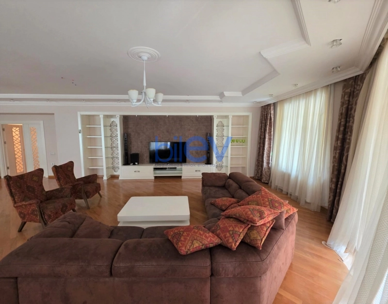 Aylıq Kirayə 5 otaqlı Yeni Tikili bina evi  263m², Bakı
