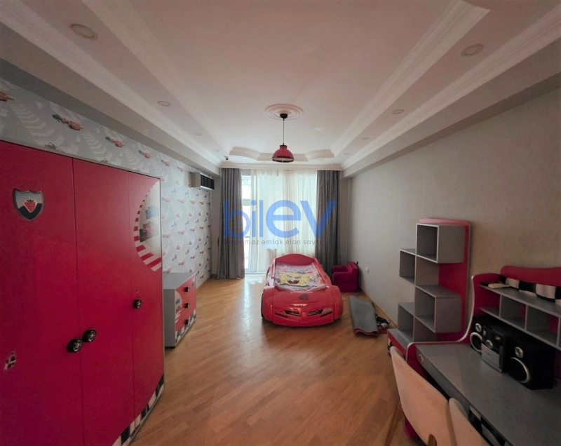 Aylıq Kirayə 5 otaqlı Yeni Tikili bina evi  263m², Bakı