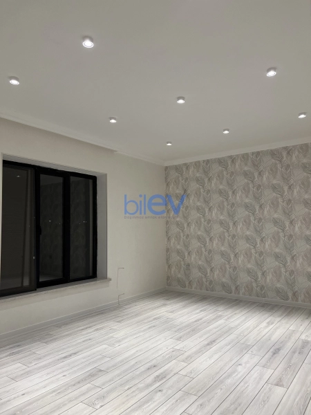 Satış 8 otaqlı Həyət evi  280m², Bakı