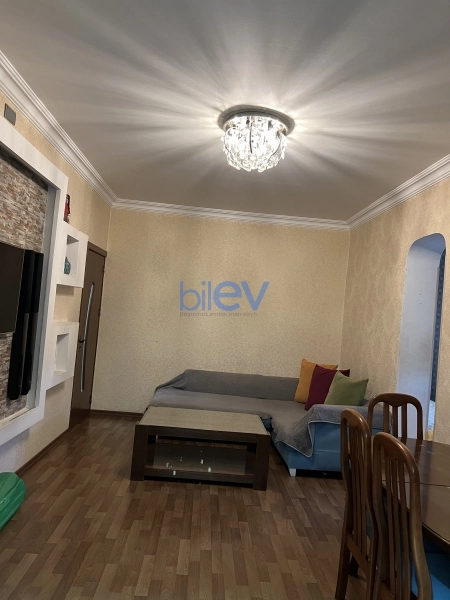 Satış 2 otaqlı Köhnə Tikili bina evi  50m², Bakı