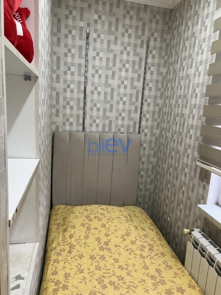 Satış 2 otaqlı Köhnə Tikili bina evi  50m², Bakı