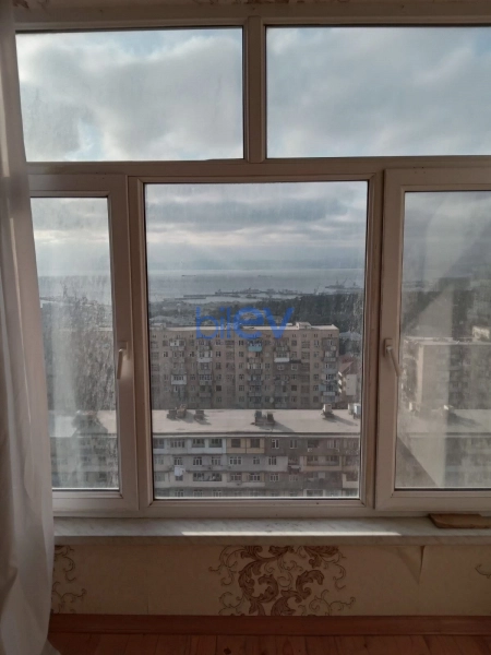 Aylıq Kirayə 2 otaqlı Köhnə Tikili bina evi  65m², Bakı