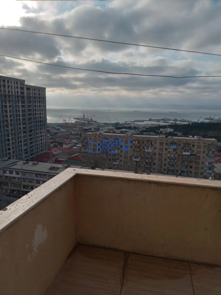 Aylıq Kirayə 2 otaqlı Köhnə Tikili bina evi  65m², Bakı