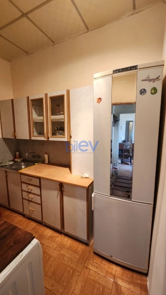 Aylıq Kirayə 2 otaqlı Köhnə Tikili bina evi  45m², Bakı
