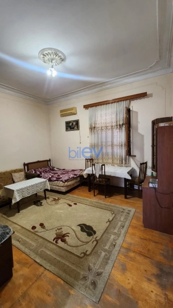 Aylıq Kirayə 2 otaqlı Köhnə Tikili bina evi  45m², Bakı