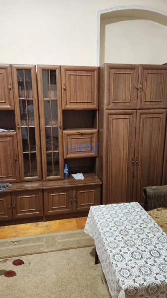 Aylıq Kirayə 2 otaqlı Köhnə Tikili bina evi  45m², Bakı