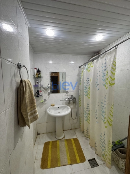 Satış 5 otaqlı Köhnə Tikili bina evi  100m², Bakı