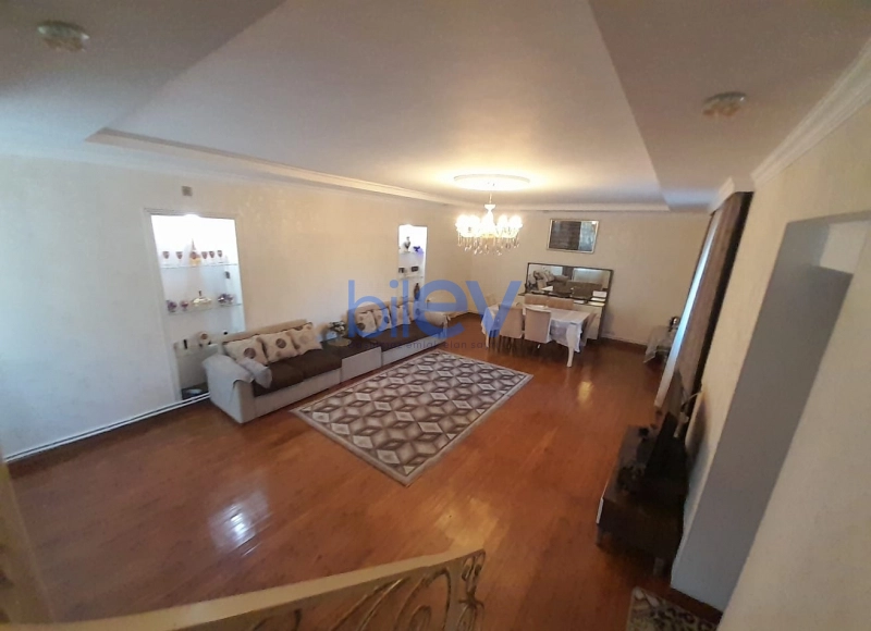 Satış 6 otaqlı Həyət evi  180m², Sumqayıt