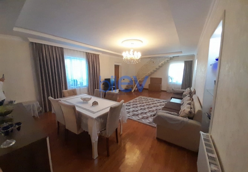 Satış 6 otaqlı Həyət evi  180m², Sumqayıt