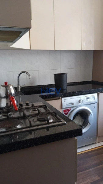 Aylıq Kirayə 2 otaqlı Köhnə Tikili bina evi  65m², Bakı