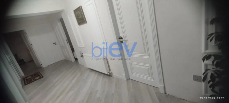 Aylıq Kirayə 3 otaqlı Yeni Tikili bina evi  100m², Bakı