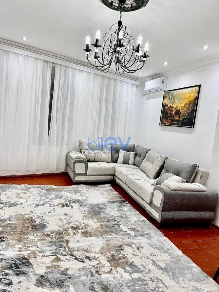 Aylıq Kirayə 3 otaqlı Köhnə Tikili bina evi  80m², Bakı