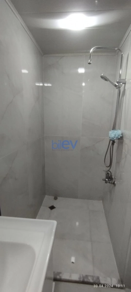 Aylıq Kirayə 3 otaqlı Yeni Tikili bina evi  100m², Bakı