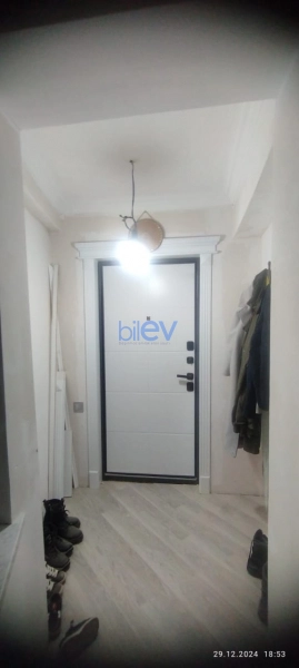Aylıq Kirayə 3 otaqlı Yeni Tikili bina evi  100m², Bakı