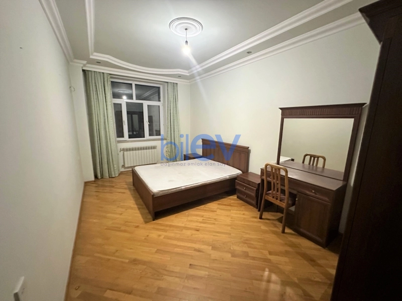 Aylıq Kirayə 2 otaqlı Yeni Tikili bina evi  90m², Bakı