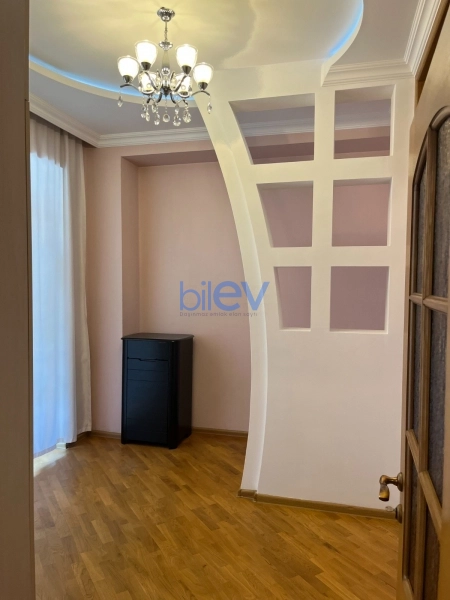 Aylıq Kirayə 2 otaqlı Yeni Tikili bina evi  60m², Bakı