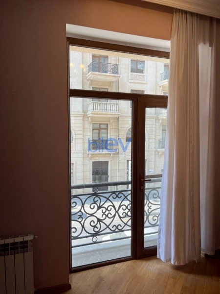 Aylıq Kirayə 2 otaqlı Yeni Tikili bina evi  60m², Bakı