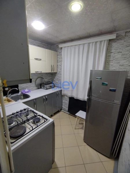 Aylıq Kirayə 2 otaqlı Köhnə Tikili bina evi  50m², Bakı