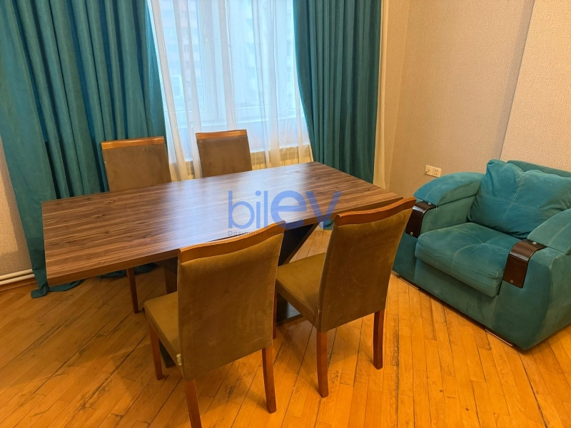 Aylıq Kirayə 1 otaqlı Yeni Tikili bina evi  62m², Bakı