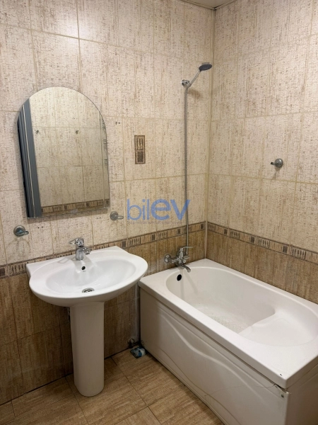 Aylıq Kirayə 1 otaqlı Yeni Tikili bina evi  62m², Bakı