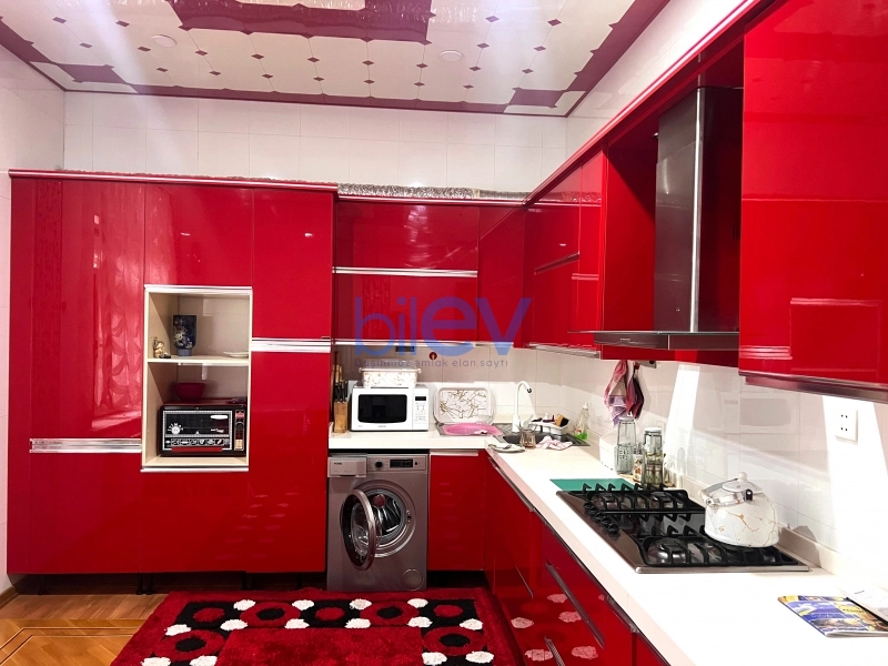 Aylıq Kirayə 5 otaqlı Köhnə Tikili bina evi  250m², Bakı