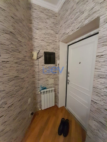 Aylıq Kirayə  otaqlı Yeni Tikili bina evi  75m², Bakı