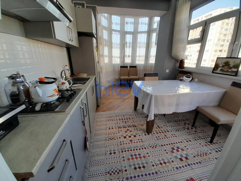 Aylıq Kirayə  otaqlı Yeni Tikili bina evi  75m², Bakı
