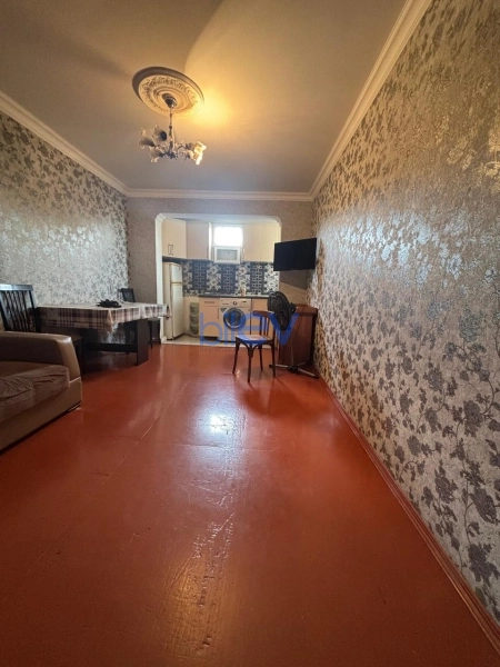 Satış 2 otaqlı Köhnə Tikili bina evi  41m², Xırdalan