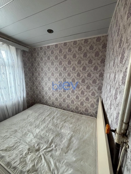 Satış 2 otaqlı Köhnə Tikili bina evi  41m², Xırdalan